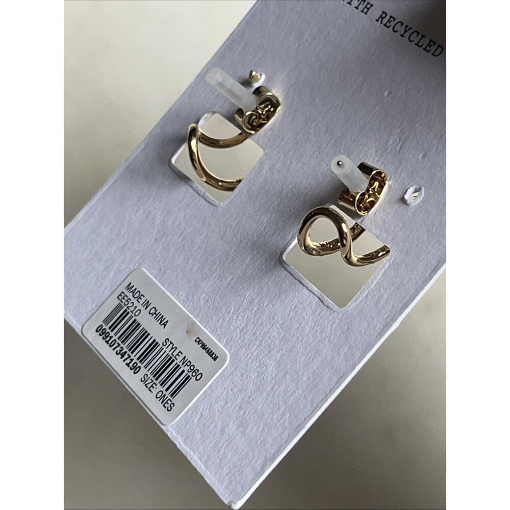 Madewell Demi Fine Pavé Double Hoop Earrings in Pale 14K Gold over Brass - Picture 3 of 5